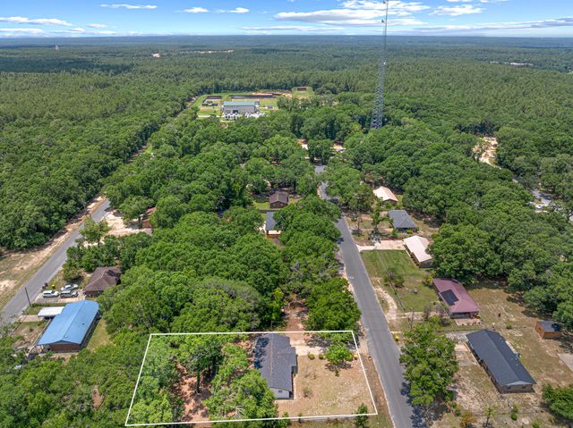 207 Oglesby Avenue, Crestview, FL 32536