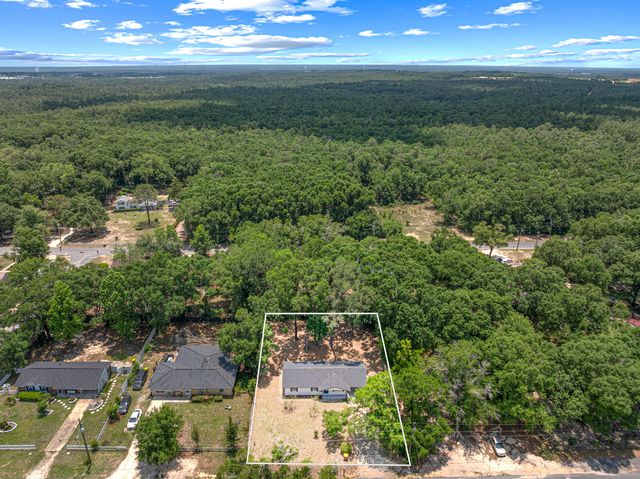 207 Oglesby Avenue, Crestview, FL 32536