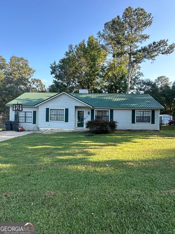 517 Pebble Point, Loganville, GA 30052