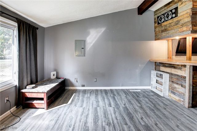 3161 Denny Road, Ravenna, OH 44266