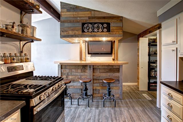 3161 Denny Road, Ravenna, OH 44266