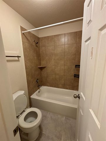 15019 Darby Retreat Dr, Cypress, TX 77433