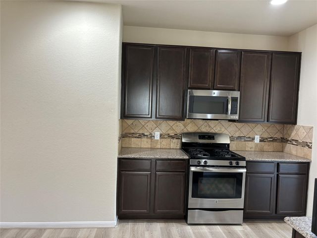 15019 Darby Retreat Dr, Cypress, TX 77433