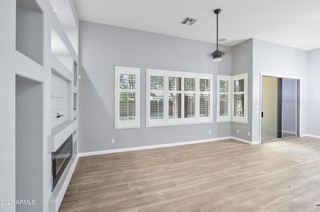 7333 N Kirsten Avenue, Glendale, AZ 85305