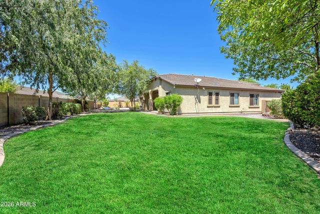 7333 N Kirsten Avenue, Glendale, AZ 85305