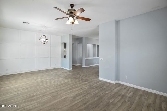 7333 N Kirsten Avenue, Glendale, AZ 85305
