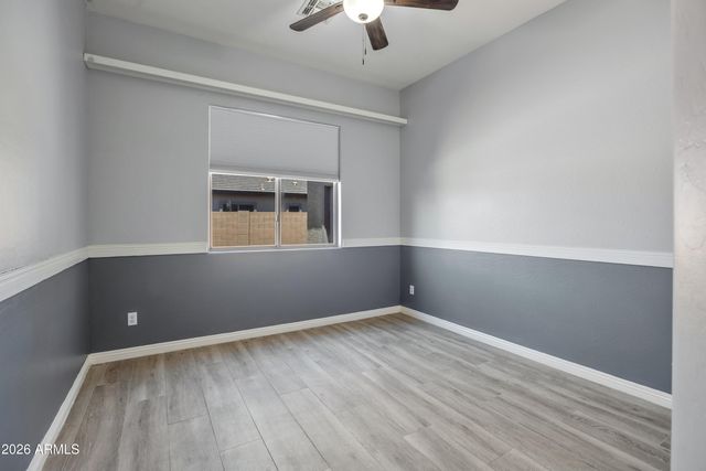 7333 N Kirsten Avenue, Glendale, AZ 85305