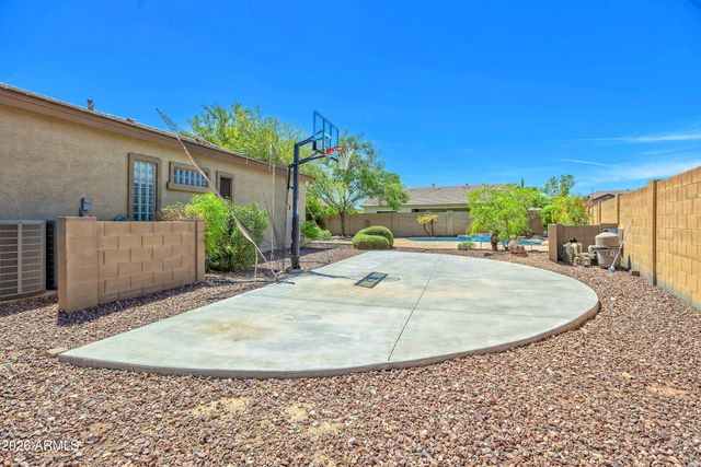 7333 N Kirsten Avenue, Glendale, AZ 85305
