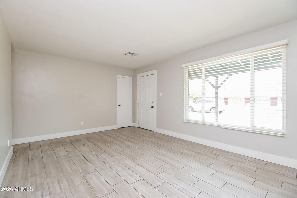 727 W FLINT Street, Chandler, AZ 85225 — photo 2