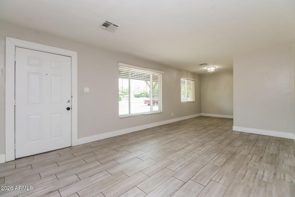 727 W FLINT Street, Chandler, AZ 85225 — photo 3