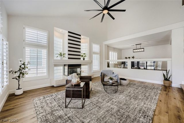 8716 Castle Hill Avenue, Las Vegas, NV 89129