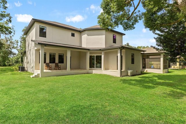2730 ROBERTSON TRAIL, Lutz, FL 33559