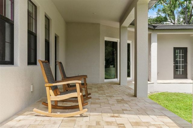 2730 ROBERTSON TRAIL, Lutz, FL 33559
