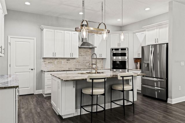 2730 ROBERTSON TRAIL, Lutz, FL 33559