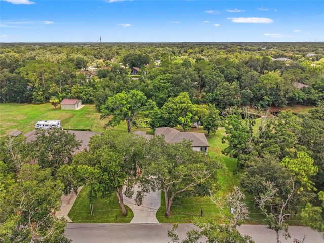 2730 ROBERTSON TRAIL, Lutz, FL 33559