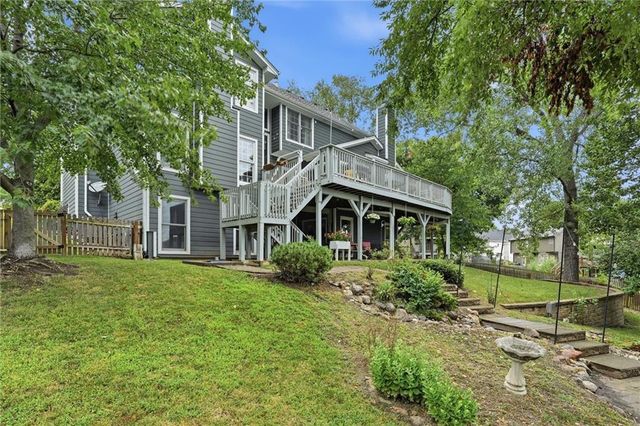 809 Cottonwood Place, Liberty, MO 64068