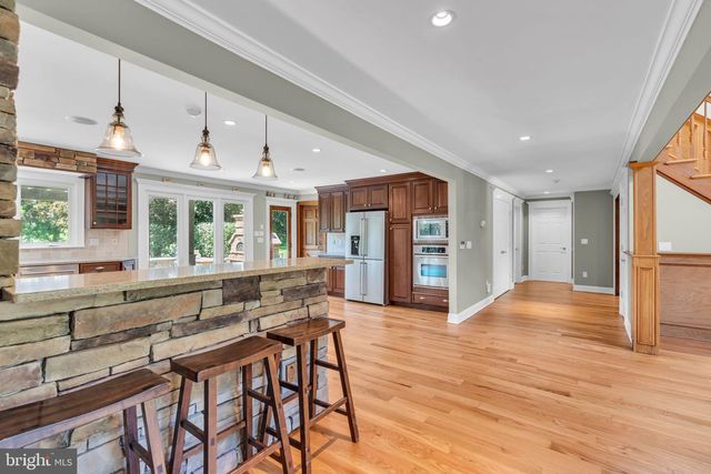 83 DAUM ROAD, Manalapan, NJ 07726