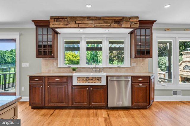 83 DAUM ROAD, Manalapan, NJ 07726