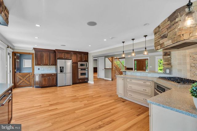83 DAUM ROAD, Manalapan, NJ 07726