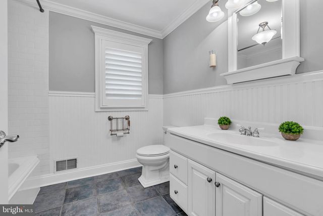 83 DAUM ROAD, Manalapan, NJ 07726