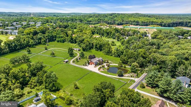 83 DAUM ROAD, Manalapan, NJ 07726