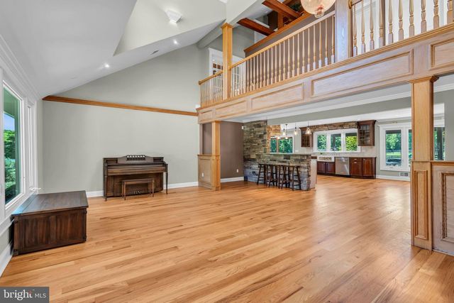 83 DAUM ROAD, Manalapan, NJ 07726