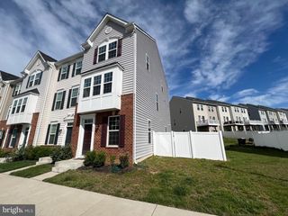 526 RIVER CREST WAY, Fredericksburg, VA 22405