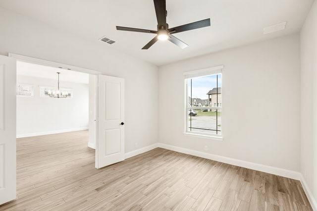 2404 Cornwall Lane, Forney, TX 75126