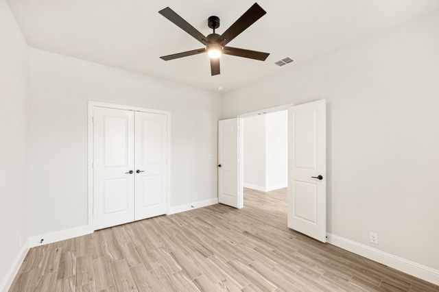 2404 Cornwall Lane, Forney, TX 75126