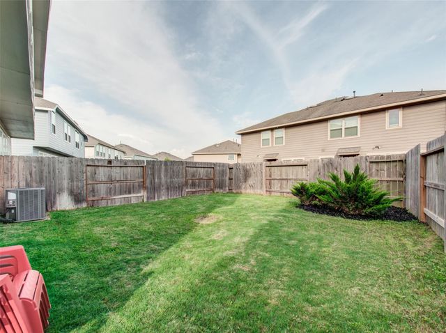 22707 Sutherland Bend Lane, Richmond, TX 77469