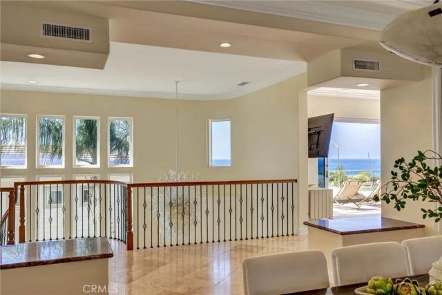 135 Redwood, Carlsbad, CA 92008
