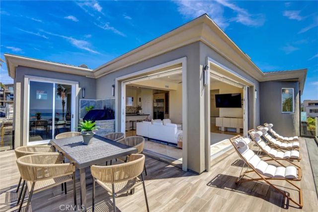 135 Redwood, Carlsbad, CA 92008