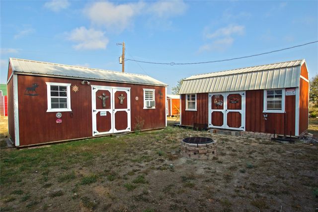 1891 Dworaczyk Road, Yorktown, TX 78164