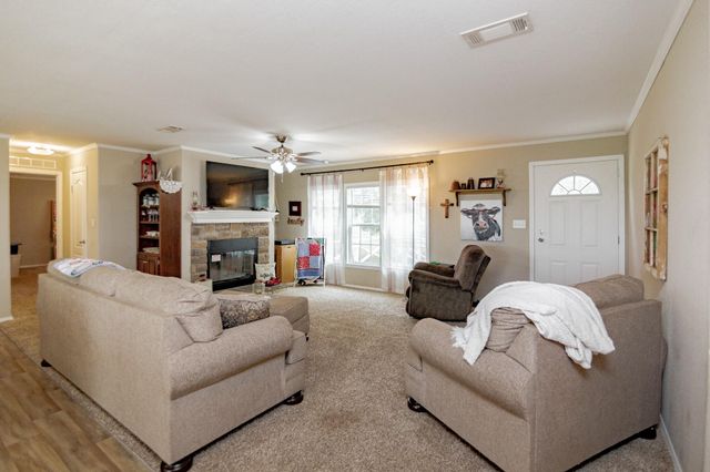 1891 Dworaczyk Road, Yorktown, TX 78164