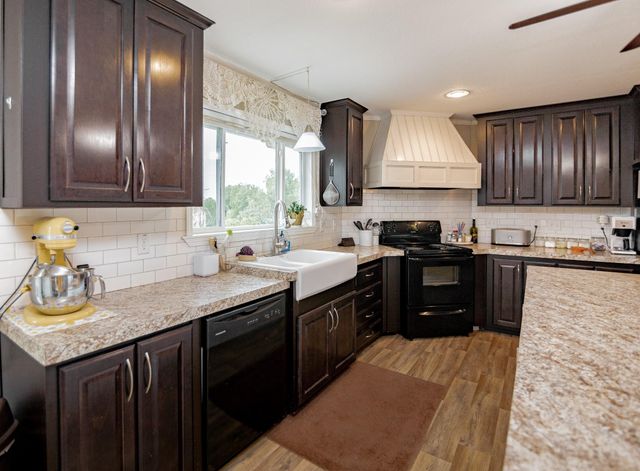 1891 Dworaczyk Road, Yorktown, TX 78164