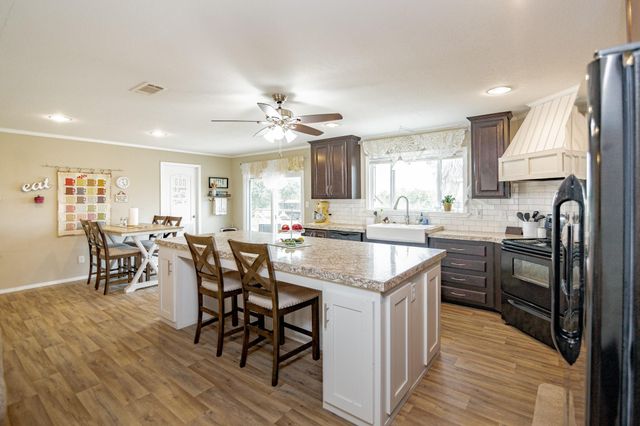 1891 Dworaczyk Road, Yorktown, TX 78164