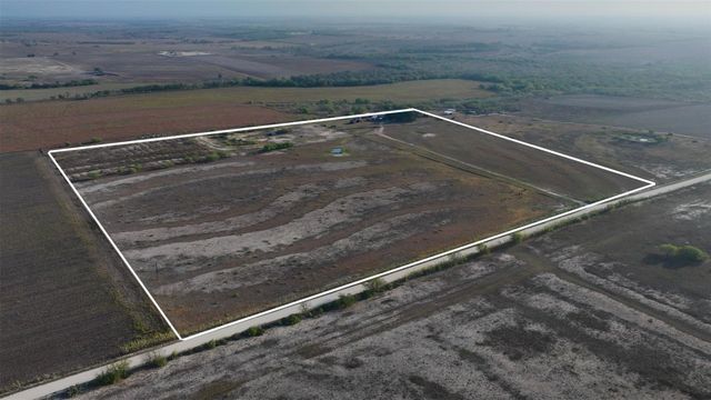 1891 Dworaczyk Road, Yorktown, TX 78164