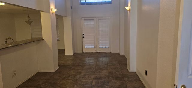 1939 Crepe Myrtle Drive, Lancaster, TX 75146