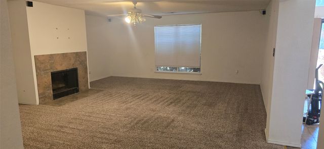 1939 Crepe Myrtle Drive, Lancaster, TX 75146