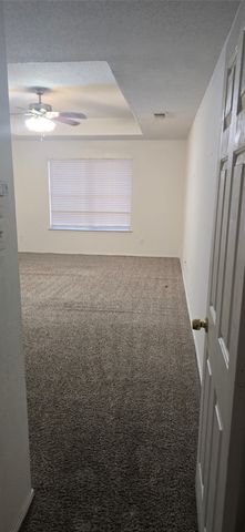 1939 Crepe Myrtle Drive, Lancaster, TX 75146