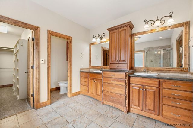 802 STERLING DR, Cheyenne, WY 82009
