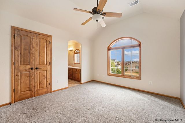802 STERLING DR, Cheyenne, WY 82009