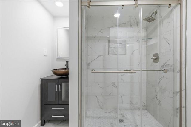 740 NEPTUNE AVE, Oxon Hill, MD 20745