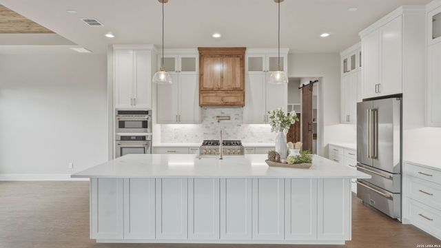 111 Ashton Oak, New Braunfels, TX 78132