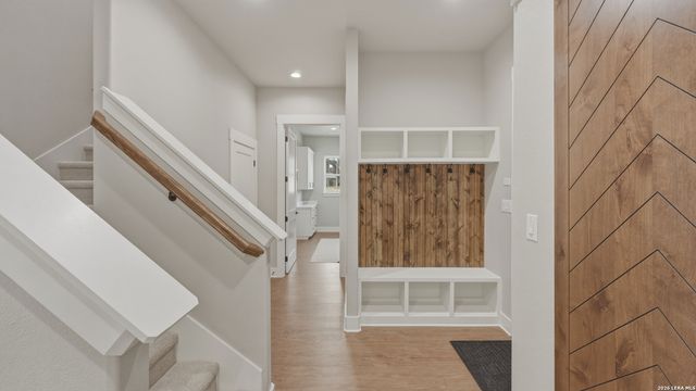 111 Ashton Oak, New Braunfels, TX 78132