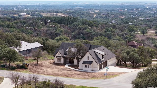 111 Ashton Oak, New Braunfels, TX 78132