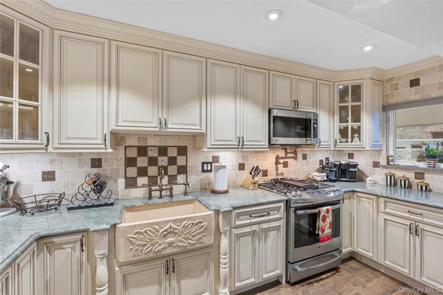 9107 161st Avenue, Howard Beach, NY 11414
