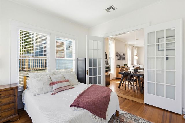 923 Church Street, Galveston, TX 77550