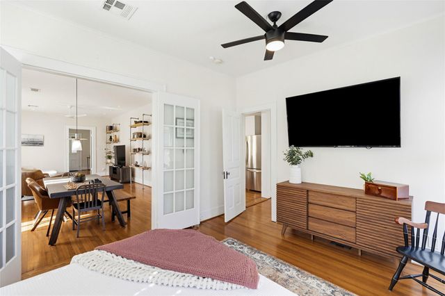 923 Church Street, Galveston, TX 77550