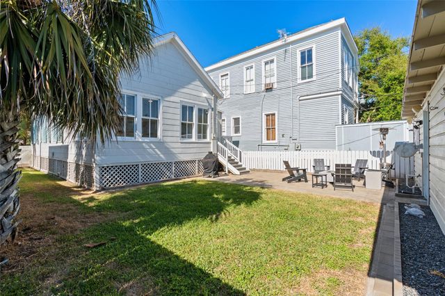 923 Church Street, Galveston, TX 77550